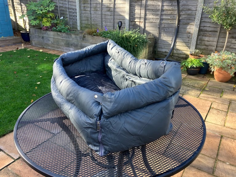 Car seat for dog