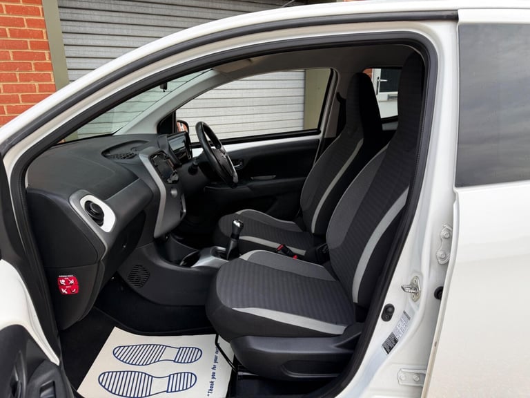 2020 Toyota AYGO 1.0 VVT-i x-trend Euro 6 5dr HATCHBACK Petrol Manual