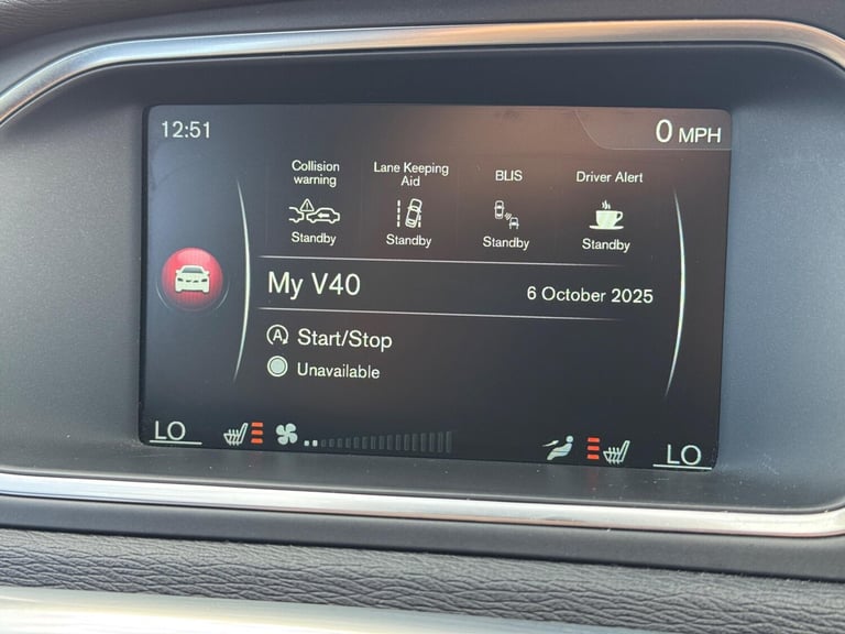 2016 Volvo V40 2.0 D4 R-Design Lux Nav Auto Euro 6 (s/s) 5dr HATCHBACK Diesel Automatic