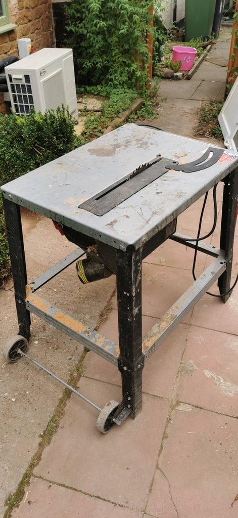 image for Metabo TKHS 315M 240 v portable site sable saw