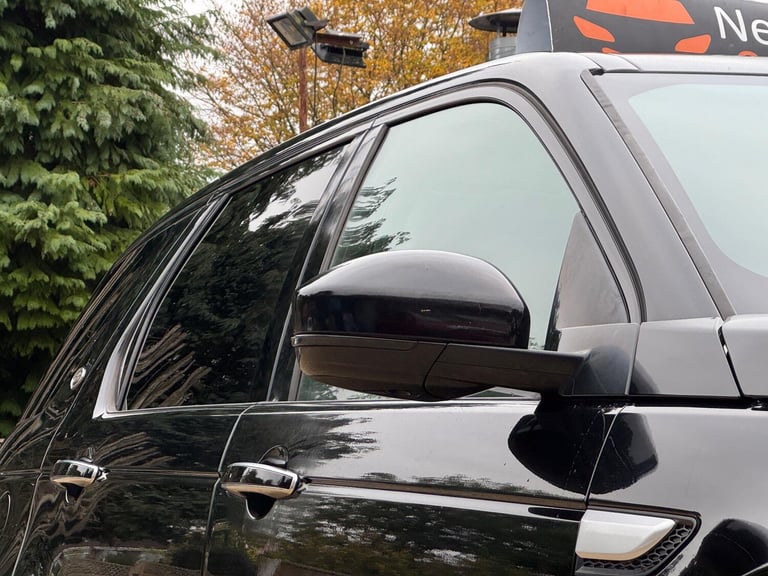 2018 Land Rover Discovery Sport 2.0 TD4 HSE Luxury Auto 4WD Euro 6 (s/s) 5dr ESTATE Diesel Automatic