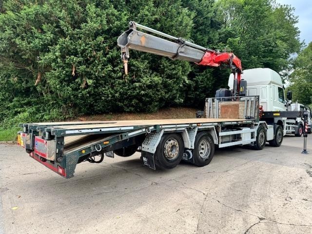 2016 DAF CF 410 E6 sleeper cab 8x2 cheese wedge beavertail Fassi F275 crane 