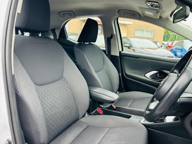 2022 Toyota Yaris 1.5 VVT-h Icon E-CVT Euro 6 (s/s) 5dr HATCHBACK Petrol/Electric Hybrid Automatic