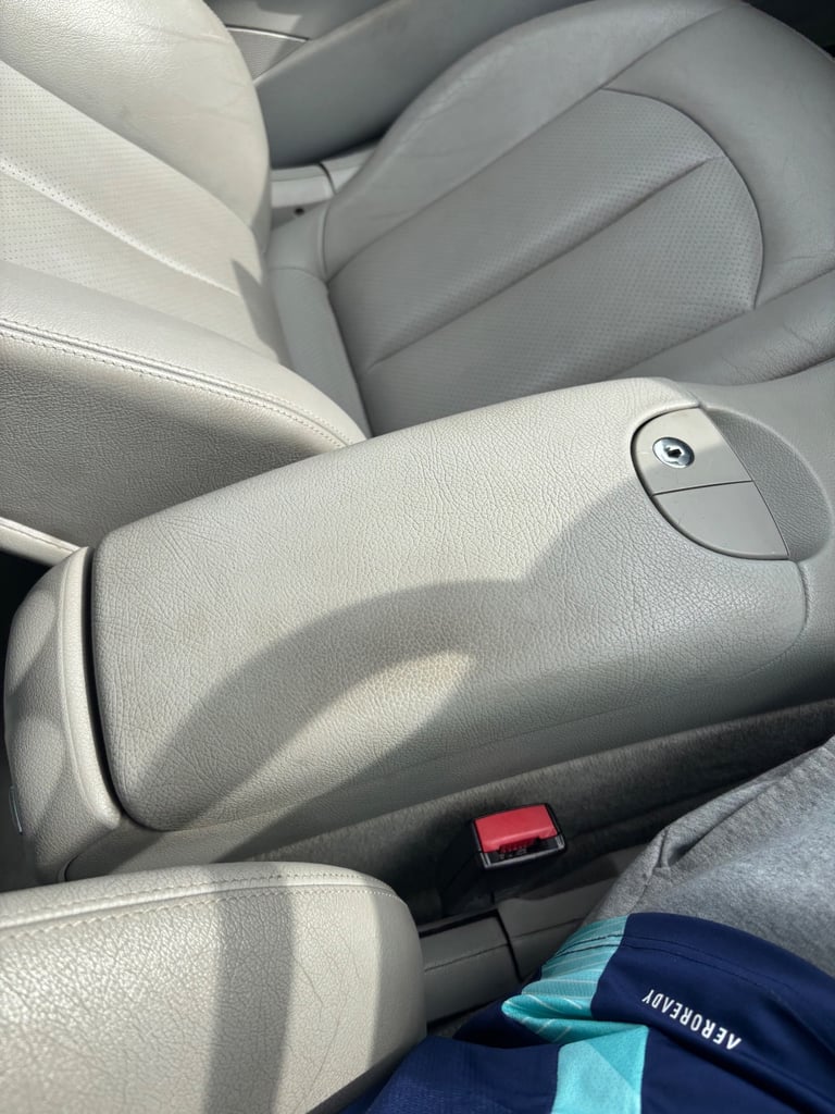 Mercedes-Benz, CLK, Coupe, 2004, Semi-Auto, 3199 (cc), 2 doors