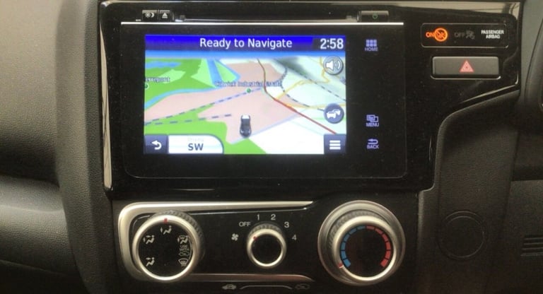 2018 18 HONDA JAZZ 1.3 I-VTEC SE NAVI HATCHBACK 5DR PETROL MANUAL EURO 6 (S/S) (