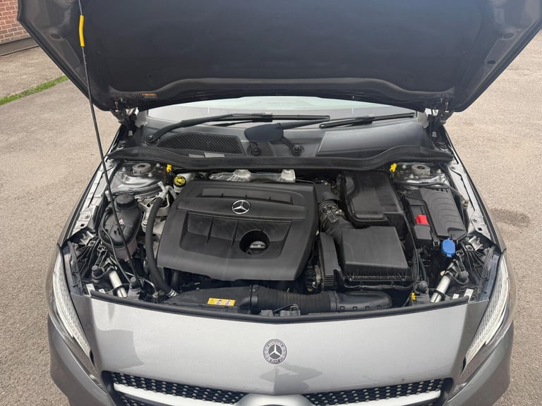 2018 Mercedes-Benz A-Class 1.5 A180d AMG Line (Premium Plus) Euro 6 (s/s) 5dr HATCHBACK Diesel Ma...