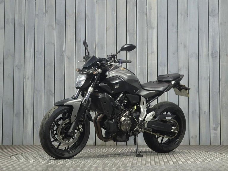 2015 15 YAMAHA MT-07