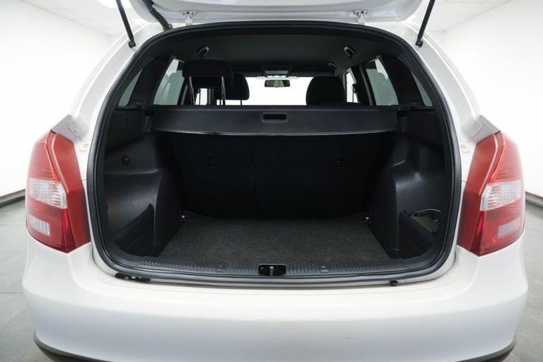 2013 Skoda Fabia 1.6 TDI Monte Carlo TECH Estate 5dr Diesel Manual Euro 5 (105 ps) ESTATE Diesel ...