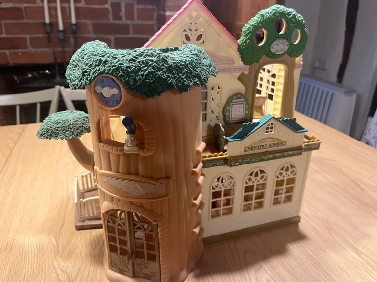 image for Sylvanian Families school and nursery