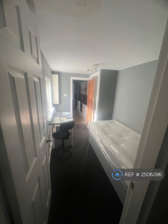 4 bedroom house in Harford Street, Middlesbrough, TS1 (4 bed) (#2506396)
