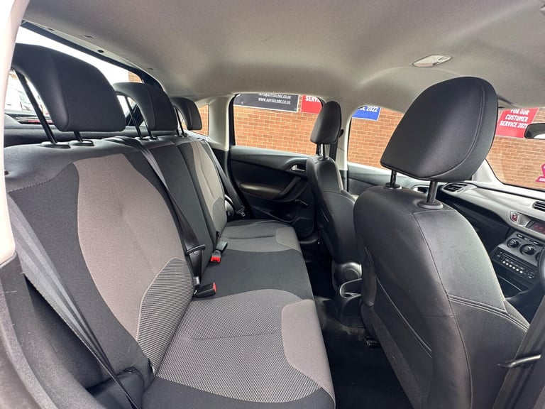 2015 Citroen C3 1.2 PureTech VTR+ Euro 6 5dr HATCHBACK Petrol Manual