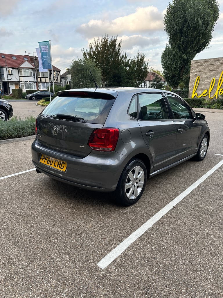 Volkswagen, POLO, Hatchback, 2011, Semi-Auto, 1390 (cc), 5 doors