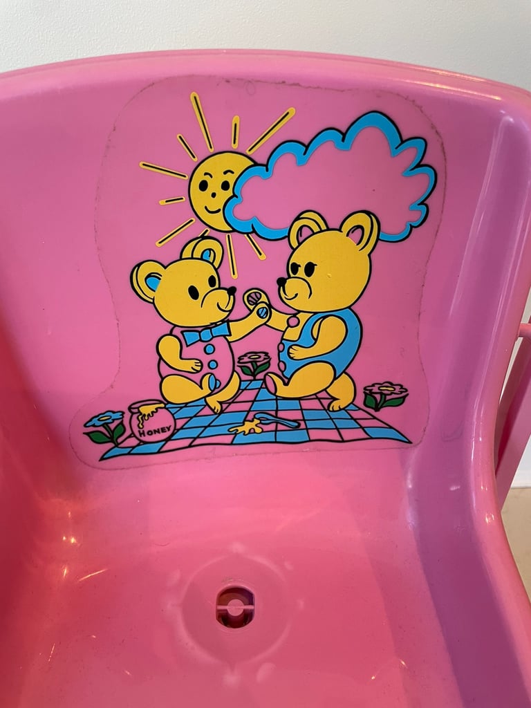 Toy highchair