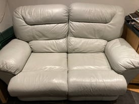 2 and 3 Seater Recliner Sofas