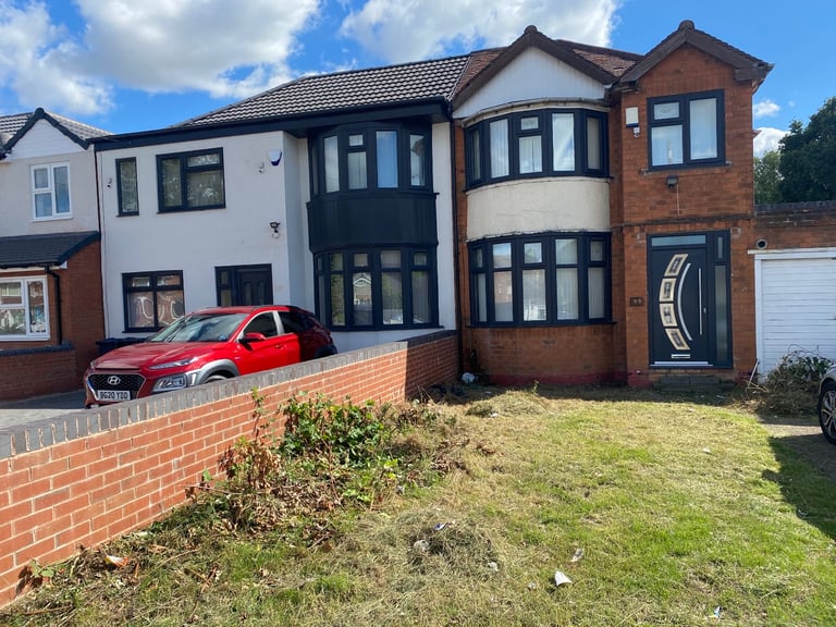Three bedroom semi detached house B26 
