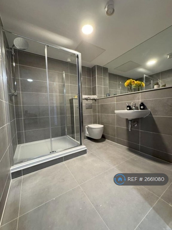 Studio flat in Oldham Place, Liverpool, L1 (#2661080)