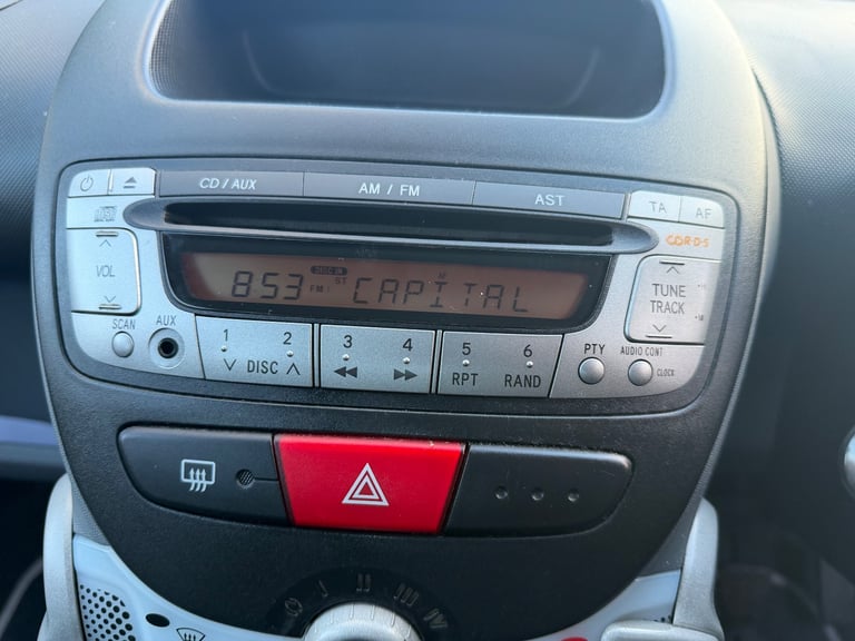 PEUGEOT 107 URBAN 1.0 PETROL ULEZ £20 ROAD TAX C1 AYGO