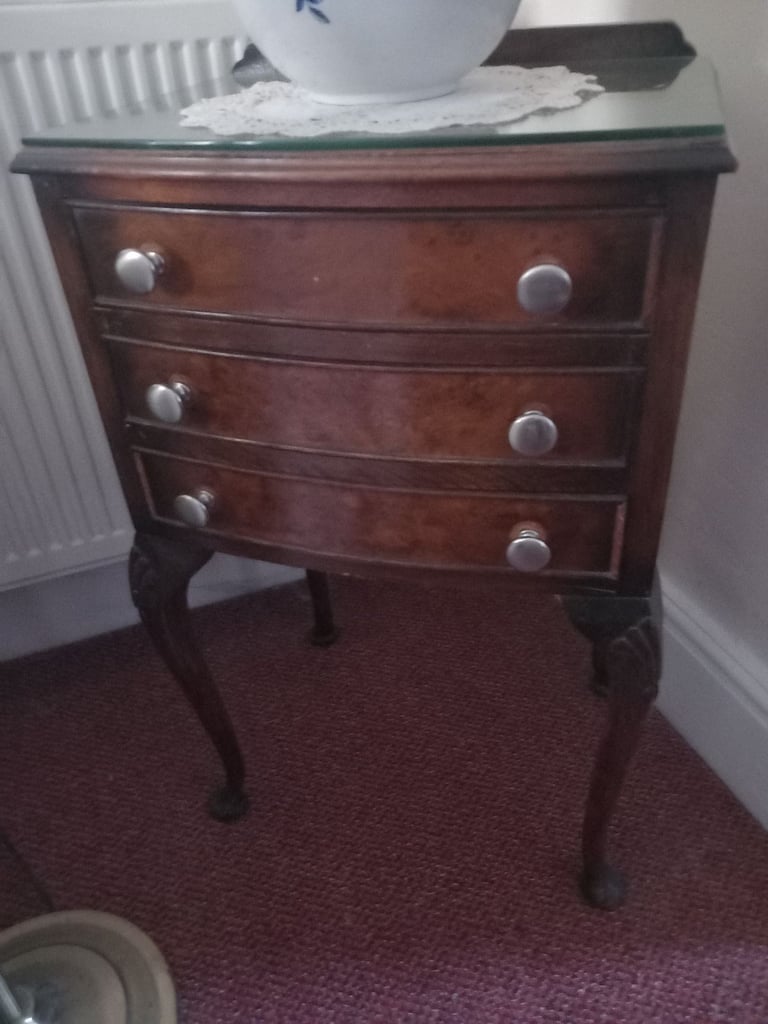 HOUSE CLEARANCE ITEMS