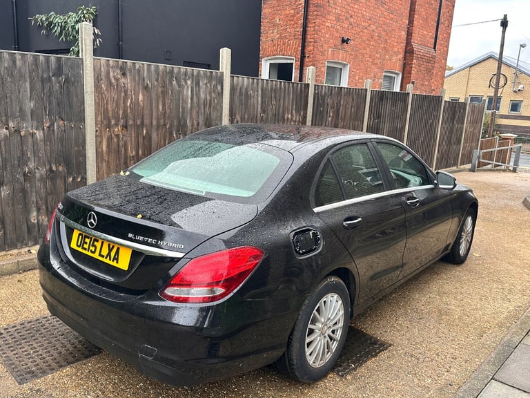 Mercedes-Benz, C CLASS, Saloon, 2015, Semi-Auto, 2143 (cc), 4 doors