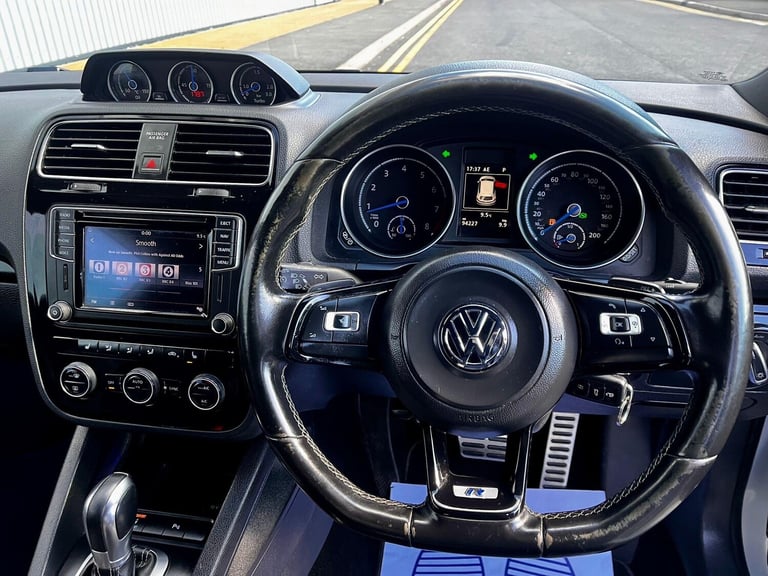 2015 Volkswagen Scirocco 2.0 TSI BlueMotion Tech R DSG Euro 6 (s/s) 3dr COUPE Petrol Automatic