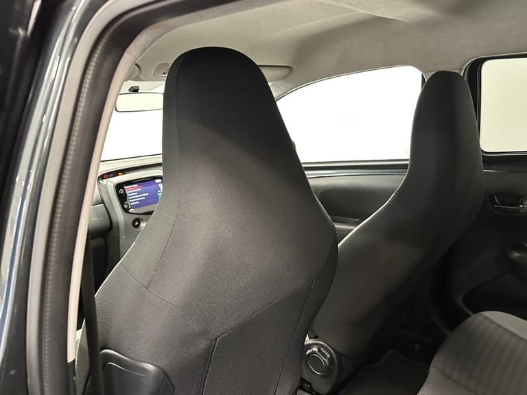 2020 Toyota AYGO 1.0 VVT-i X-TREND FUNROOF X-SHIFT AUTO FIVE DOOR 70 BHP Hatchback Petrol Automatic