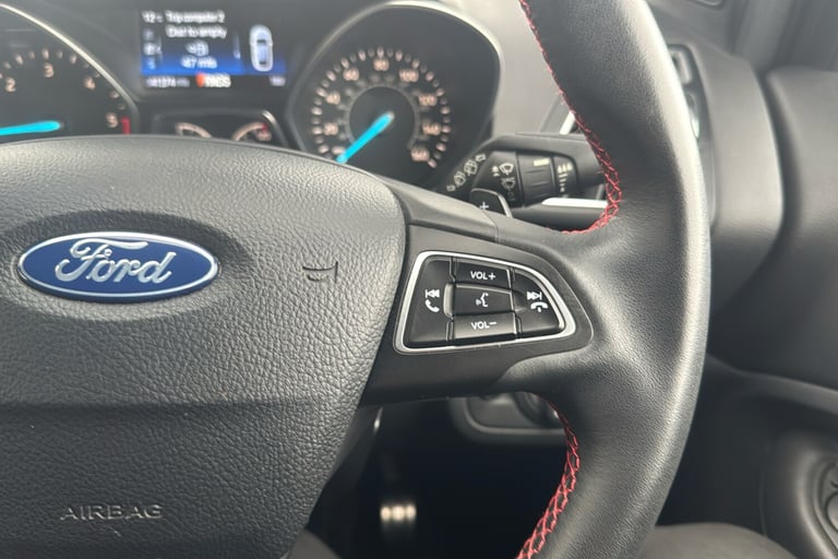  Ford Kuga 2.0 Tdci St Line X Suv 5dr Diesel Powershift Awd Euro 6 s/s 180 Ps