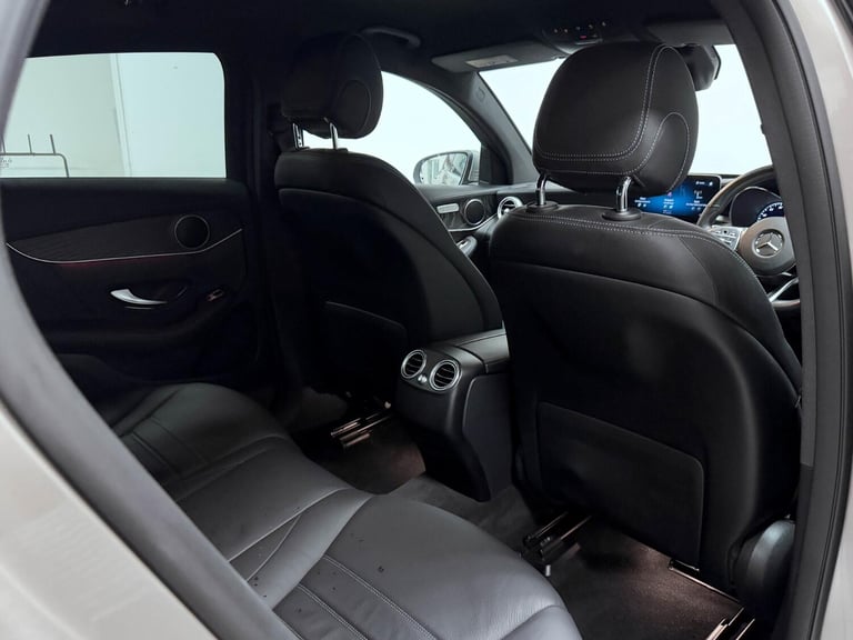 2020 Mercedes-Benz GLC 2.0 GLC300d AMG Line (Premium) Coupe 5dr Diesel G-Tronic+ 4MATIC Euro 6 (s...