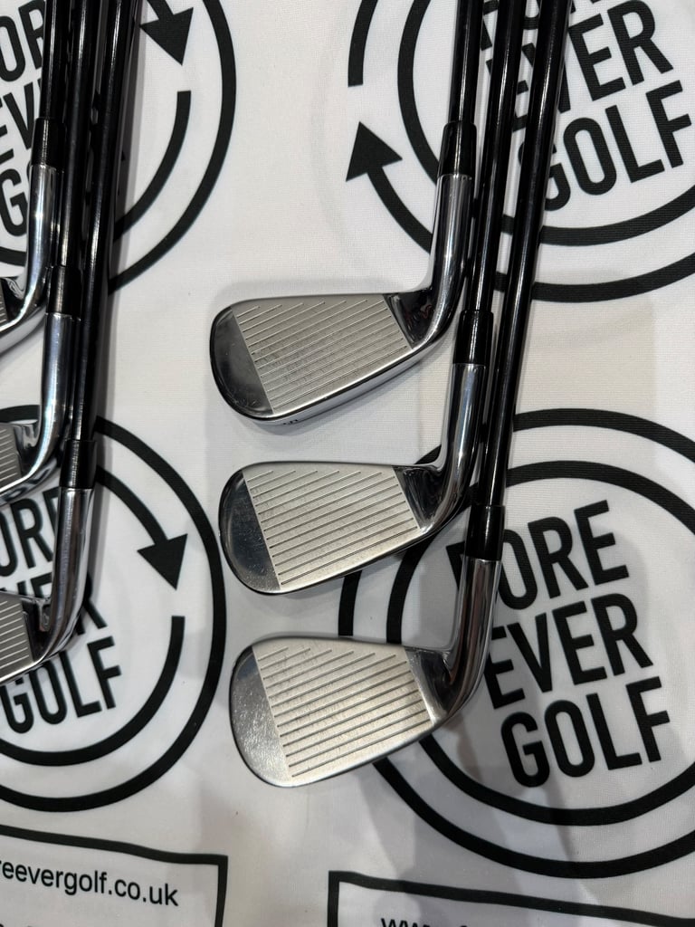 CALLAWAY ROGUE ST PRO IRONS / 5-PW / RH / 85g Stiff Flex Graphite Shafts / V.GOOD USED