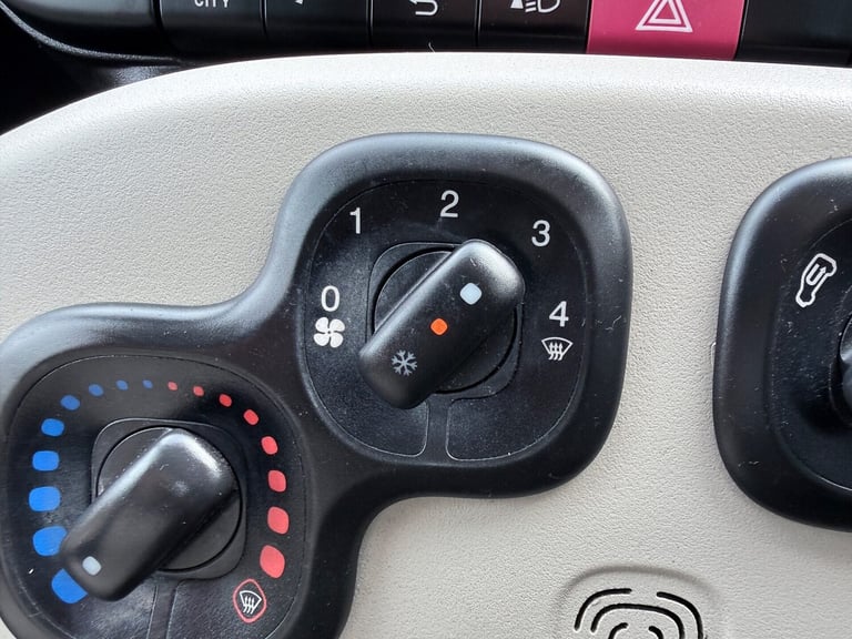 2014 Fiat Panda 1.2 EASY Hatchback Petrol Manual