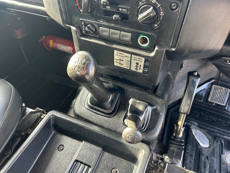 2012 LAND ROVER DEFENDER Station Wagon TDCi [2.2] Puma 