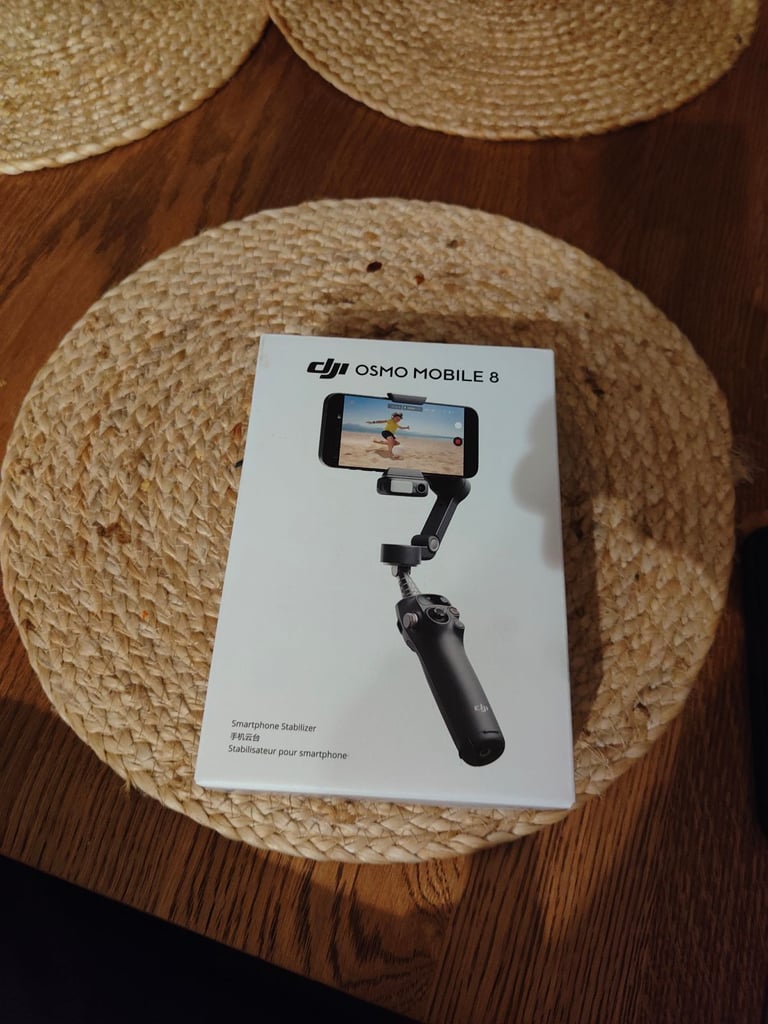 DJI osmo 8 mobile phone stabilizer 