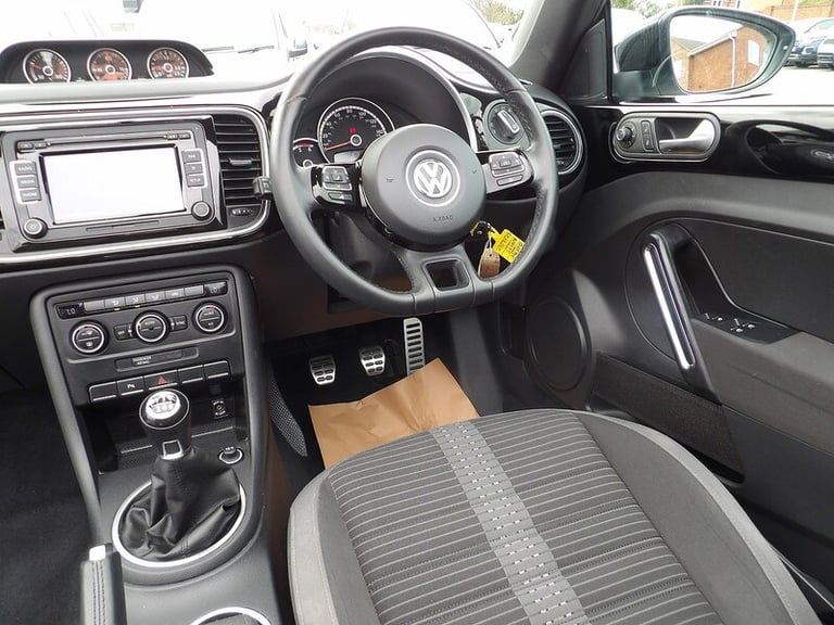 2014 Volkswagen Beetle 2.0 TDI Sport 2dr CONVERTIBLE DIESEL Manual
