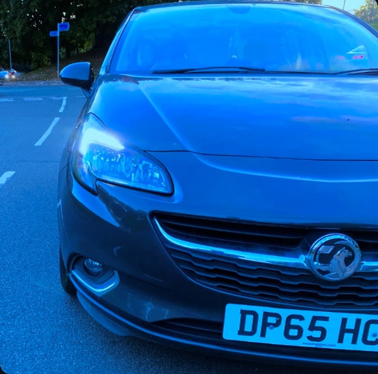 corsa 1.0 litre £20 tax year 12 month mot great runner 