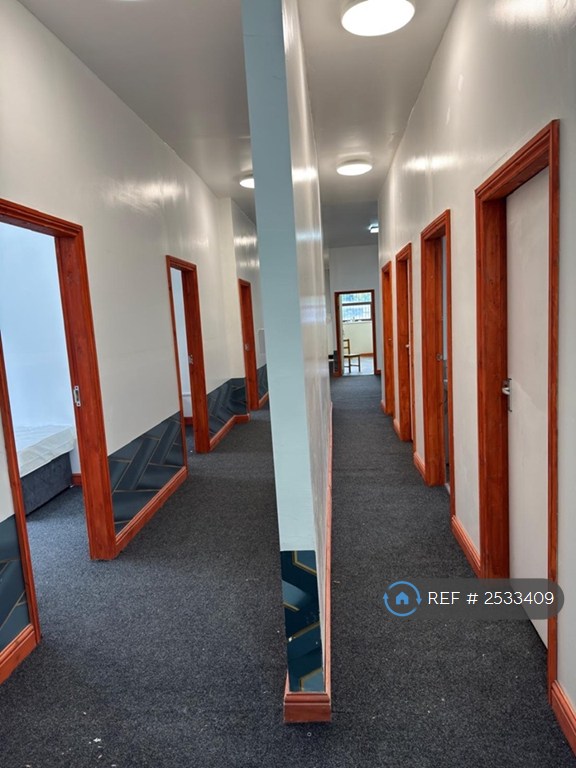 1 bedroom in Great Horton Road, Bradford, BD7 (#2533409)