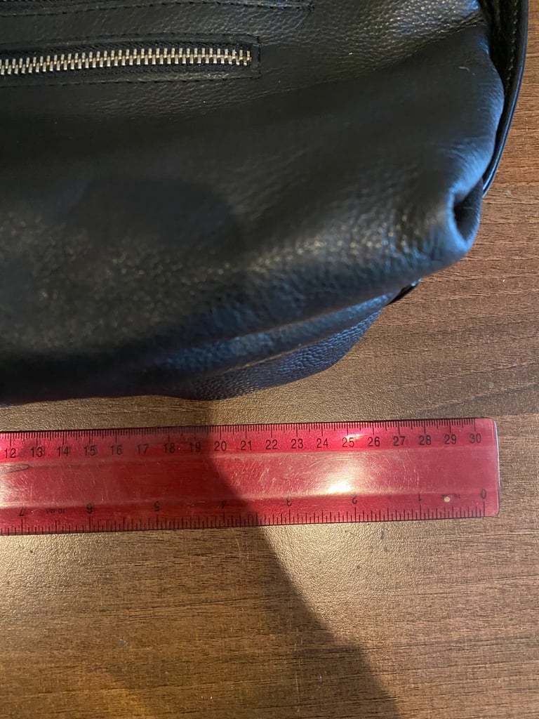 Pavers leather bag