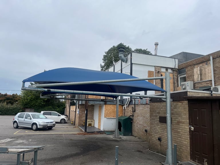£4000 discount CANOPY/PILLARS and powerful LEDlights.  ( fantastic condition) £6,000 brand new. 