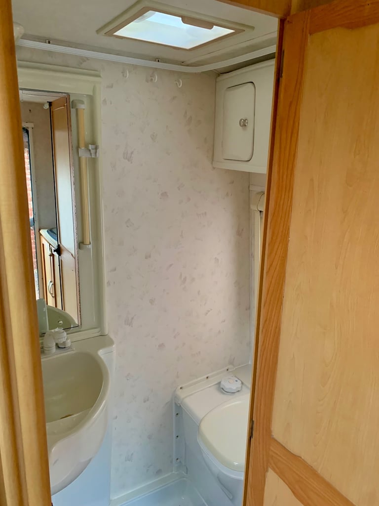 2004 ELDDIS AVANTE 362 SERVICED INC AWNING M.MOVERS READY TO GO ONLY 881kg