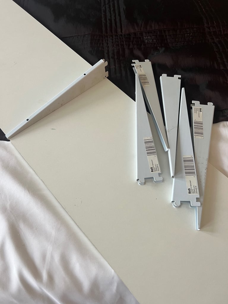 image for Free - White shelf with 6 brackets 