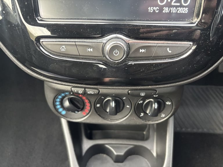 2018 Vauxhall Corsa 1.4 SRi Nav 5dr HATCHBACK PETROL Manual