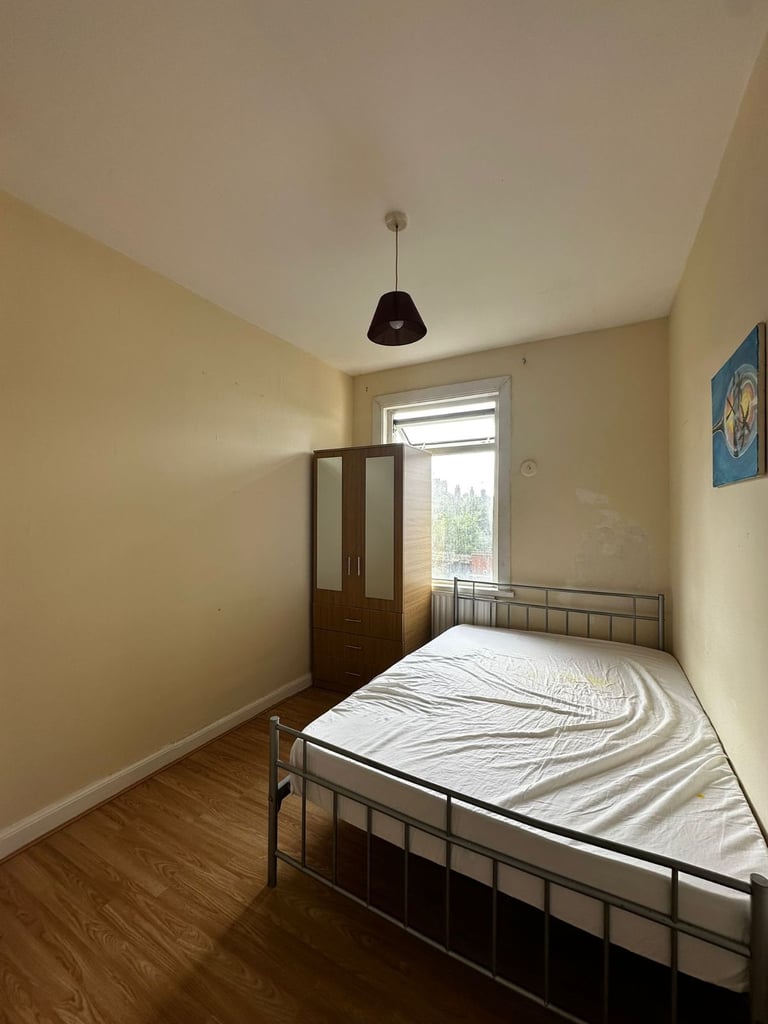 🏠 Lovely 3 bedroom house-convenient location