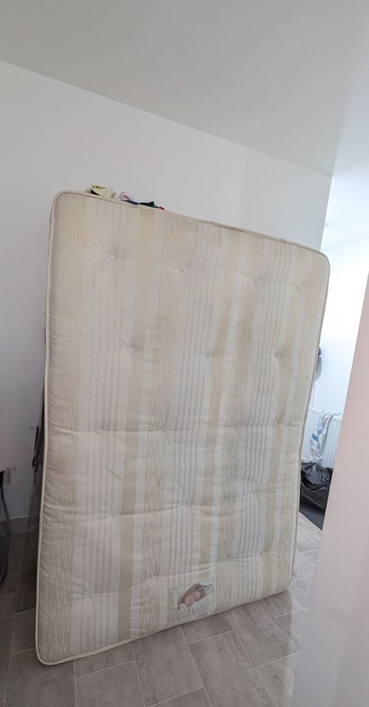image for Double mattress spring 