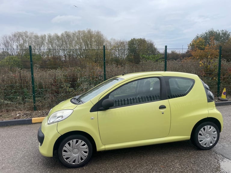 CITROEN C1 1.0 VIBE 56 REG YELLOW 3 DOOR GENUINE 65296 MOT JULY 9TH 2026 TAX £20 LOW INSURANCE