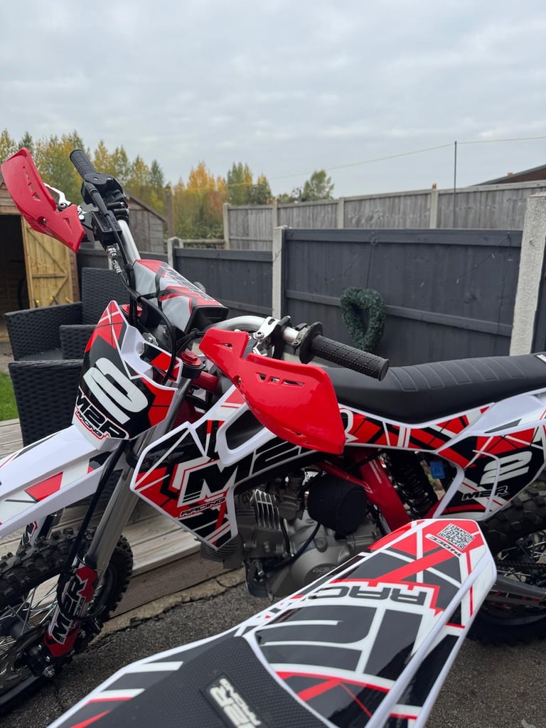 X2 M2r 140cc dirt bikes 