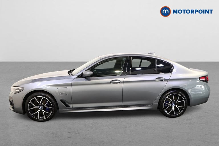 2022 BMW 5 Series 530e M Sport 4dr Auto [Tech Pack] Saloon Hybrid Automatic