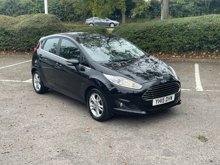 Ford, FIESTA, Hatchback, 2015, Manual, 1241 (cc), 5 doors
