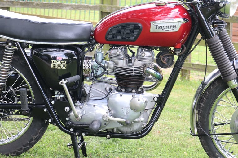 Triumph TR6 C TR 6 C Trophy 1968 Restored 6 years ago $1,000s spent *GORGEOUS*
