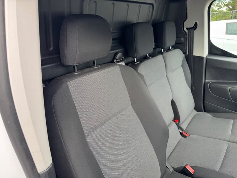 2021 Vauxhall Combo 1.5 Turbo D 2300 Sportive Panel Van 6dr Diesel Manual L2 H1 Euro 6 (100 ps) P...