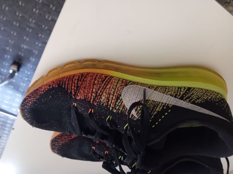 image for Nike flyknit 