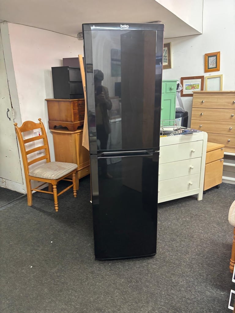 Fridge freezer 