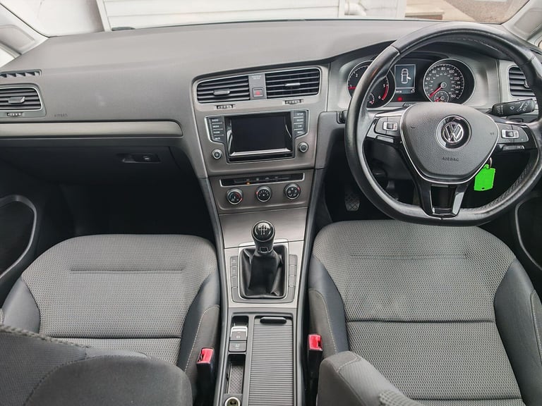 2014 Volkswagen Golf 1.6 TDI 105 SE 5dr HATCHBACK DIESEL Manual